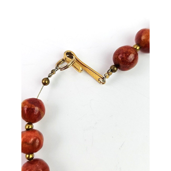 Vintage Graduated Apple Sponge Coral Bead Necklace 29 inch Gold Tone Spacers - Picture 6 of 9